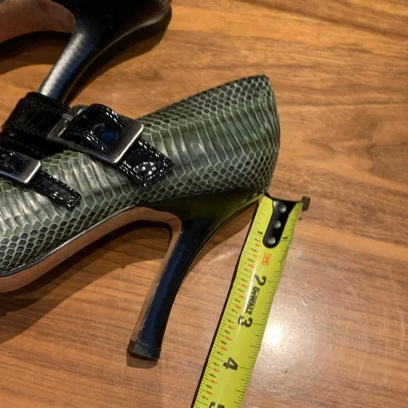 Modern Vintage shoe, Black patent and green snake, EUC, Sz 39, 4 in. heel, . - Picture 6 of 16